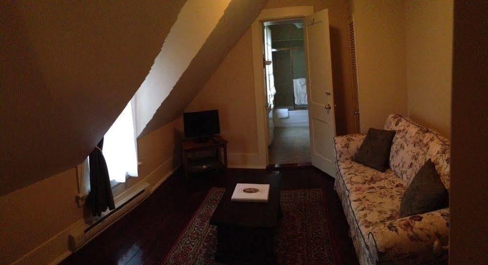 B&B Hillhouse Lac-Brome Kültér fotó