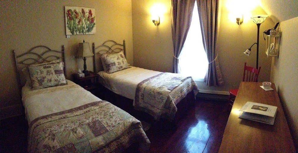 B&B Hillhouse Lac-Brome Kültér fotó
